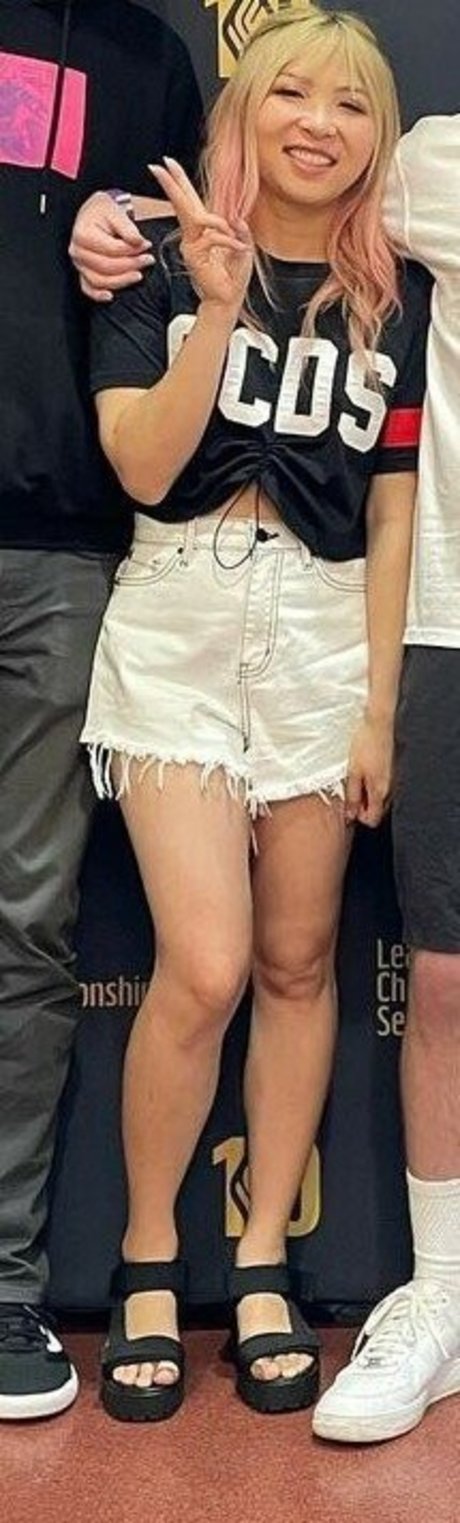 Yvonneflinetv Profile photo