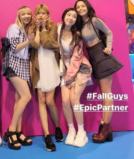 Yvonneflinetv art pornstar pictures