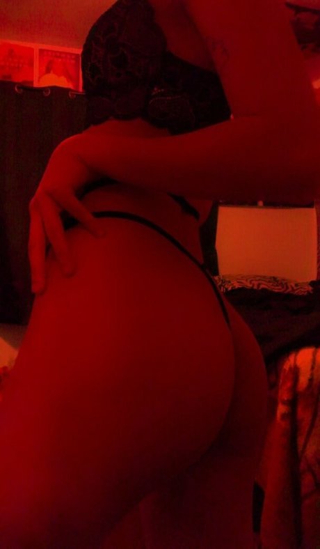 Dinkhoe nude actress gallery