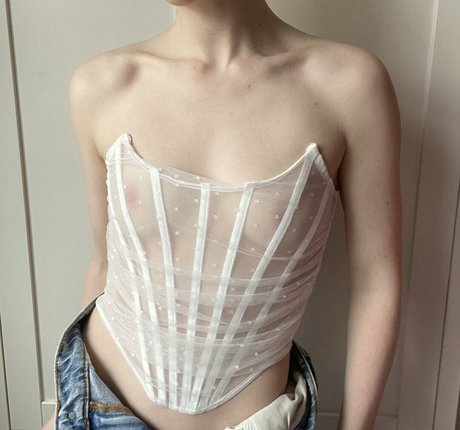 Alice Ipsen star top photos