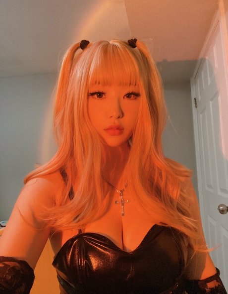 mimieeei pornstar nude archive