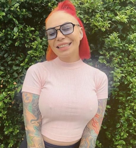 Spittingdiamonds pornstar exclusive pics