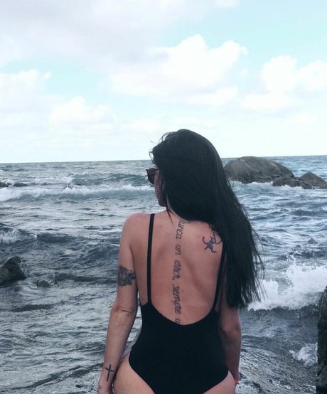 Melu Yoverno top pornstar img