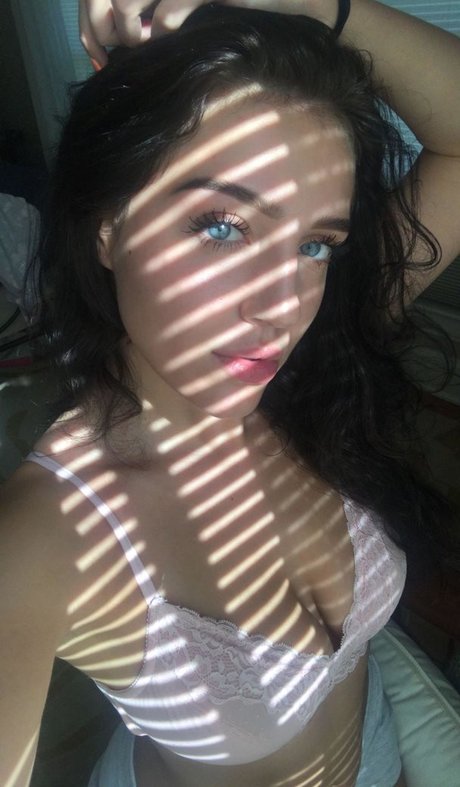 Cassie Camellia top pornstar image