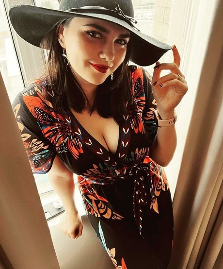 Prim ASMR star nice image