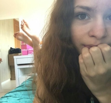 Thata Big Soles model nice pics