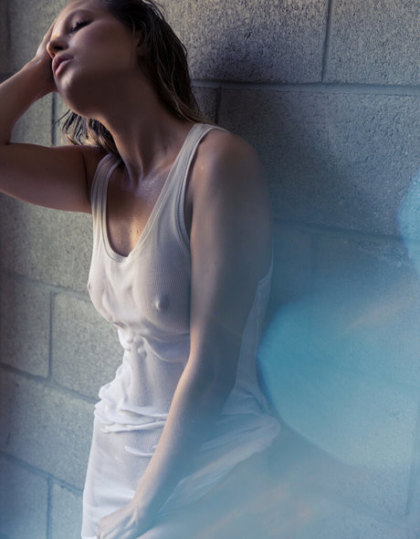 Paige Watkins model sex pic