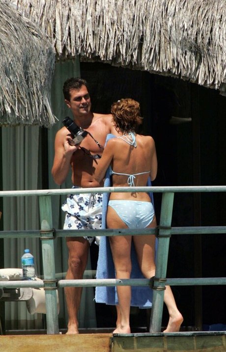 Natasha Kaplinsky beautiful actress pictures