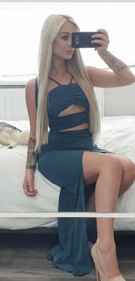 Charlotte Jodie Quick photo