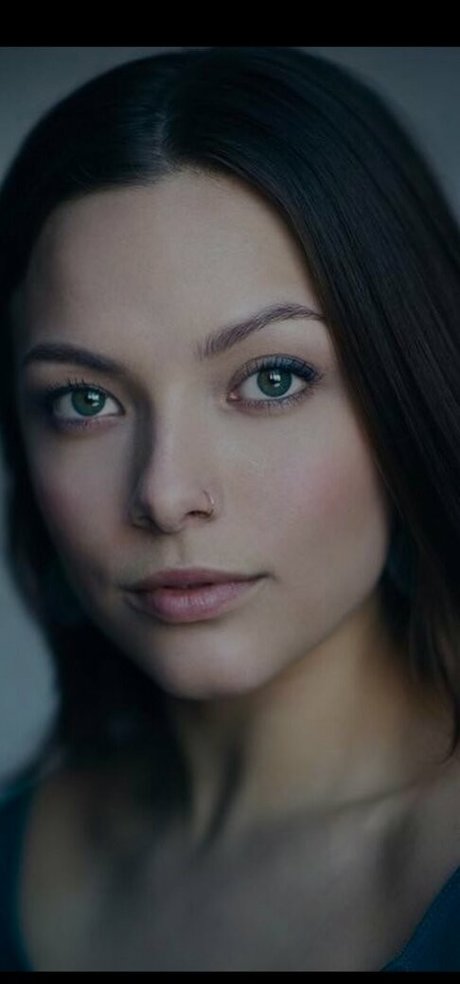 Molly Mae Osborne star beautiful photos