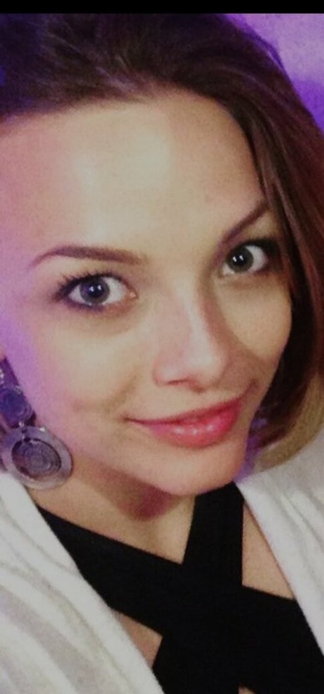 Molly Mae Osborne model porn gallery