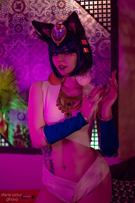 Bizarre Deer model nudes photos