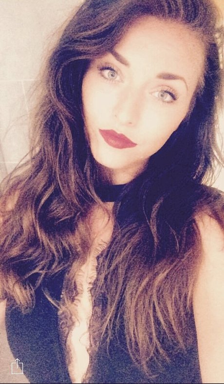 Charis Lister pornstar pretty archive