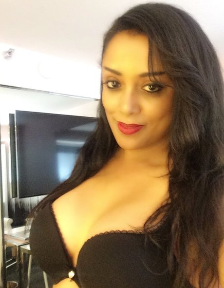 Shana Mangatal model pornographic picture