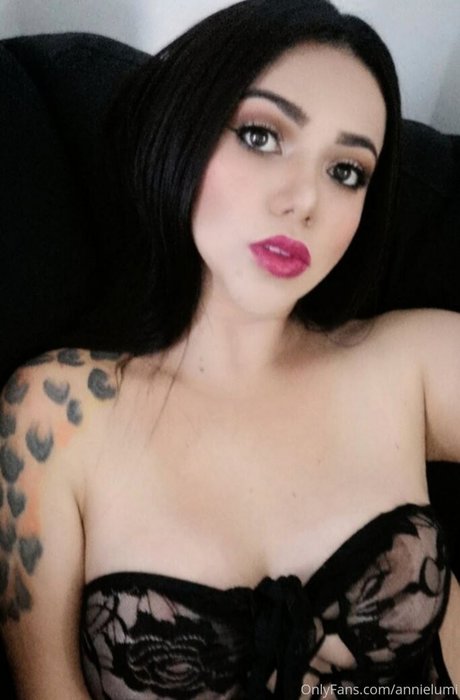 Annie Luminoso star art pictures