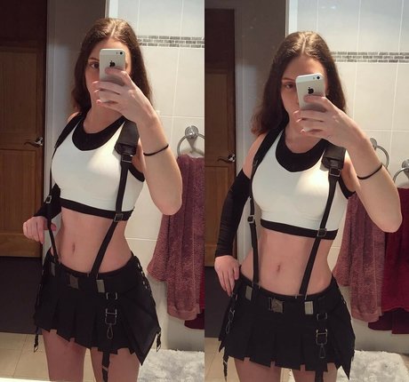 Elfvie pretty model photos