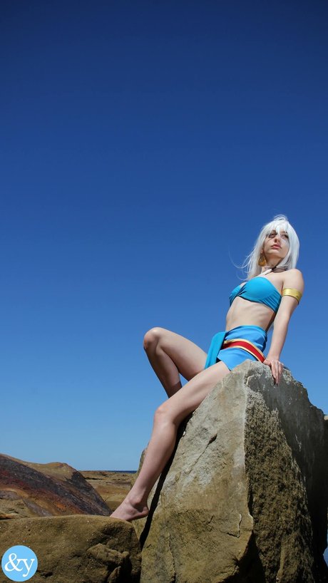 Elfvie nice model img