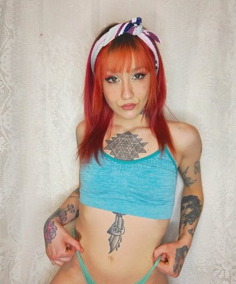 Redfoxy12 perfect model pics