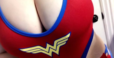 Iragebabe erotic actress picture