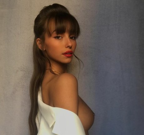 Telma Masurel nude model pictures