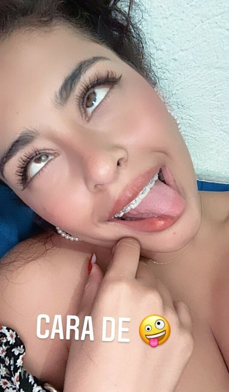 Merith Aranda Rosafire art model pics