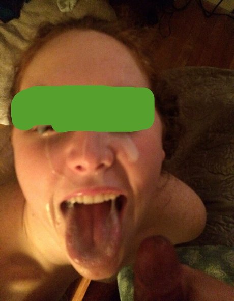 FreshBeaver sex model pic