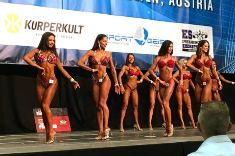 Mira Cuckold hd pornstar picture