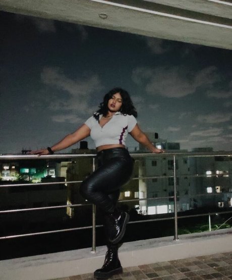 keepinitnejm star pornographic photo