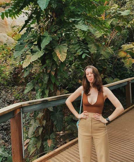 Ellbat pretty star pics