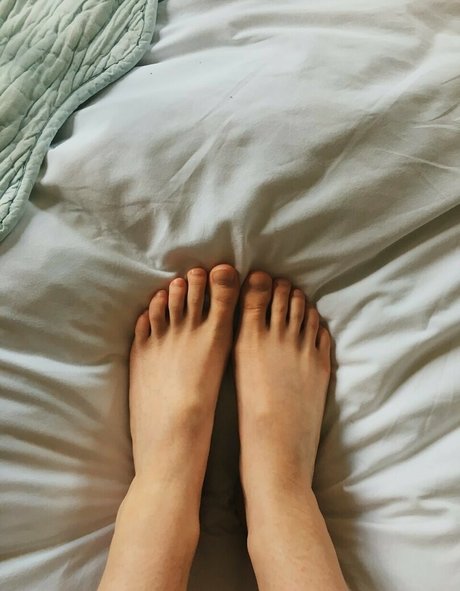 Ellbat porn actress images