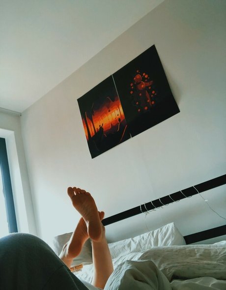 Ellbat sex actress image