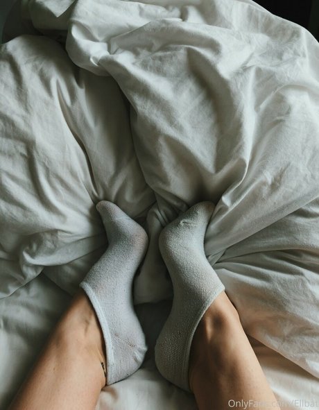 Ellbat adult model pictures