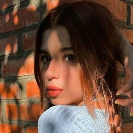 Shuly model nice photo