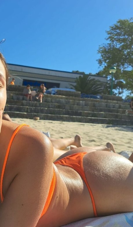 nerearoodriiguez art model photos