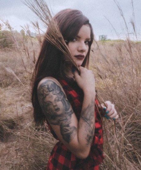 Jessie Cardim pornstar sexy images