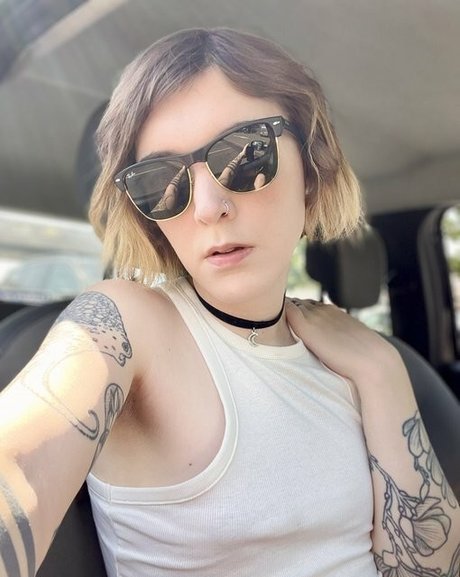 Eevivivi naked actress archive