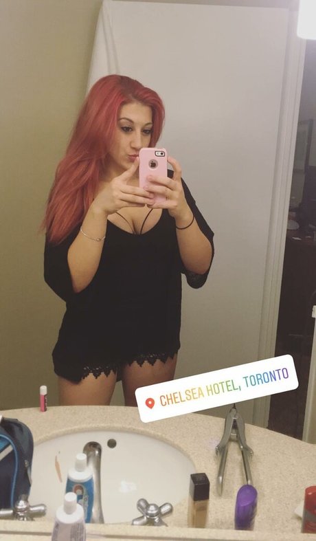 rachyraach nude model photo