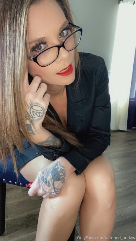 chroniclesofatiredassmom star top pictures