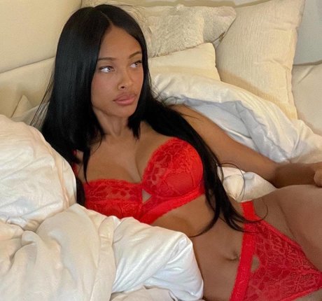 Vinetria model pornographic gallery