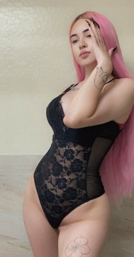 Favewaifu hd pornstar pics