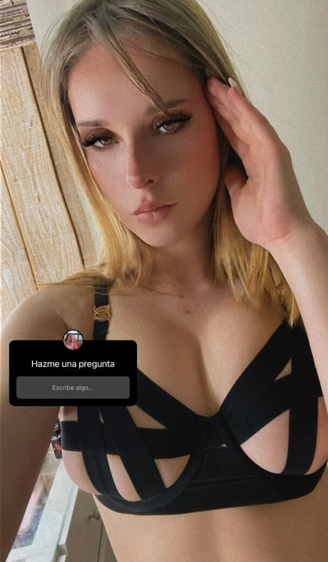 aleventuri666 sex model photos