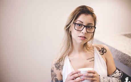 Biahink model beautiful galleries