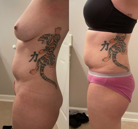 LyraLEWD erotic model gallery