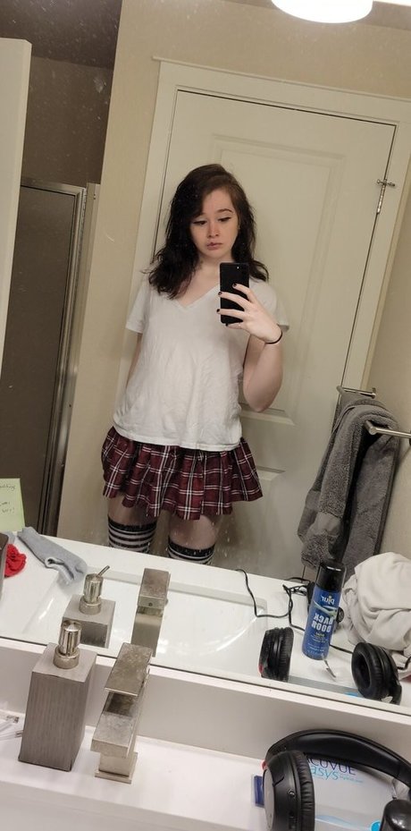 Alex Todoroki nudes model photos