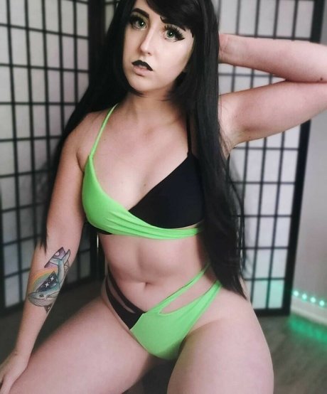 Moon IRL adult star pics