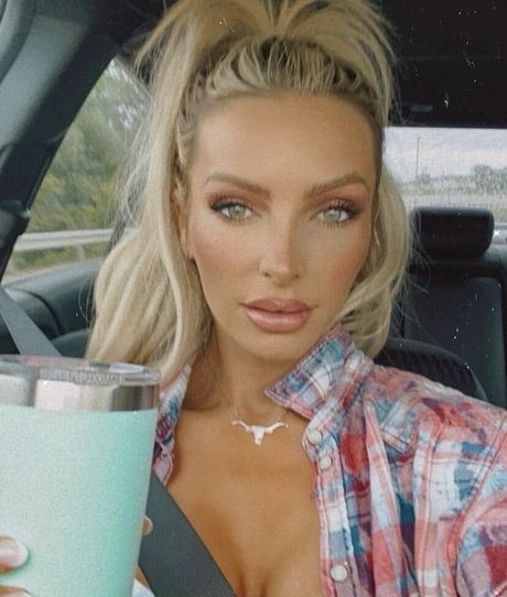 dripping wet pussy onlyfans beautiful xxx pics