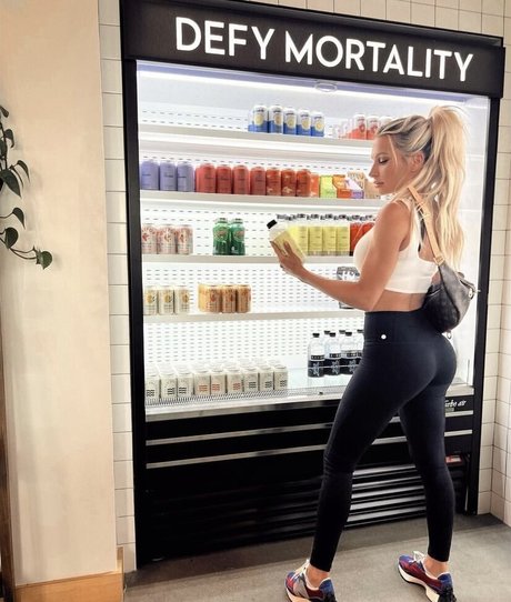 Holly Stocks nudes pornstar picture