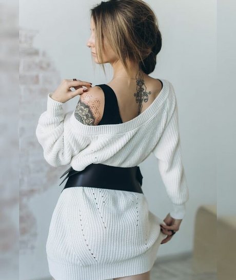 ksush plush_ model sexy img