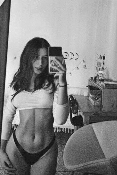 Flor Laneve hd model galleries