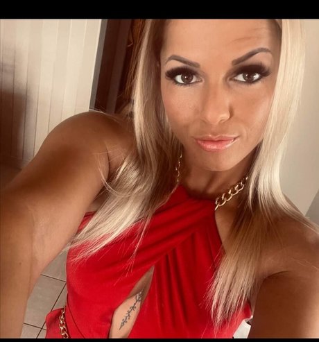 Magyarficial star pretty pictures